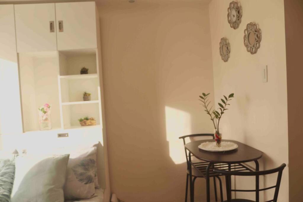, Wifi Up To 100mbps , Infinity Pool Apartment Cebu